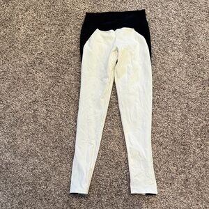 Women’s XS Black and White Leggings